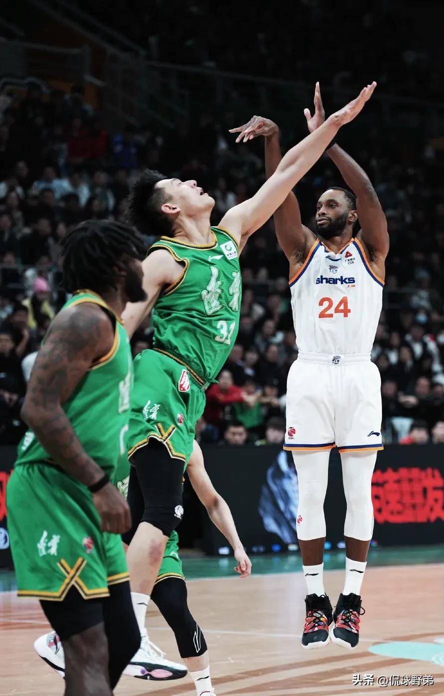 关于关键时刻全明星赛焦点战；北京首钢豪取连胜；引发热议；纪律约束更严格的信息-九游体育娱乐